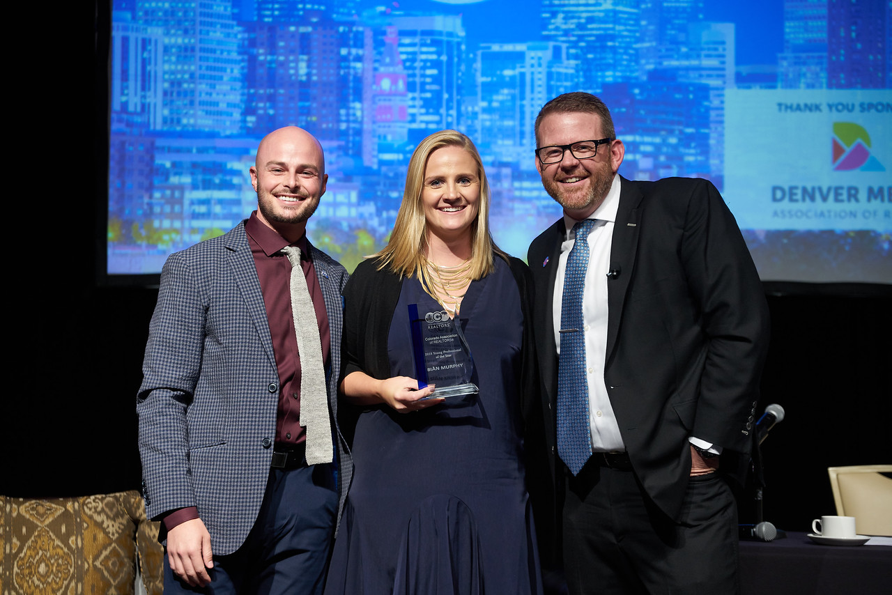 Siân Murphy Being Awarded as Young Professional of the Year